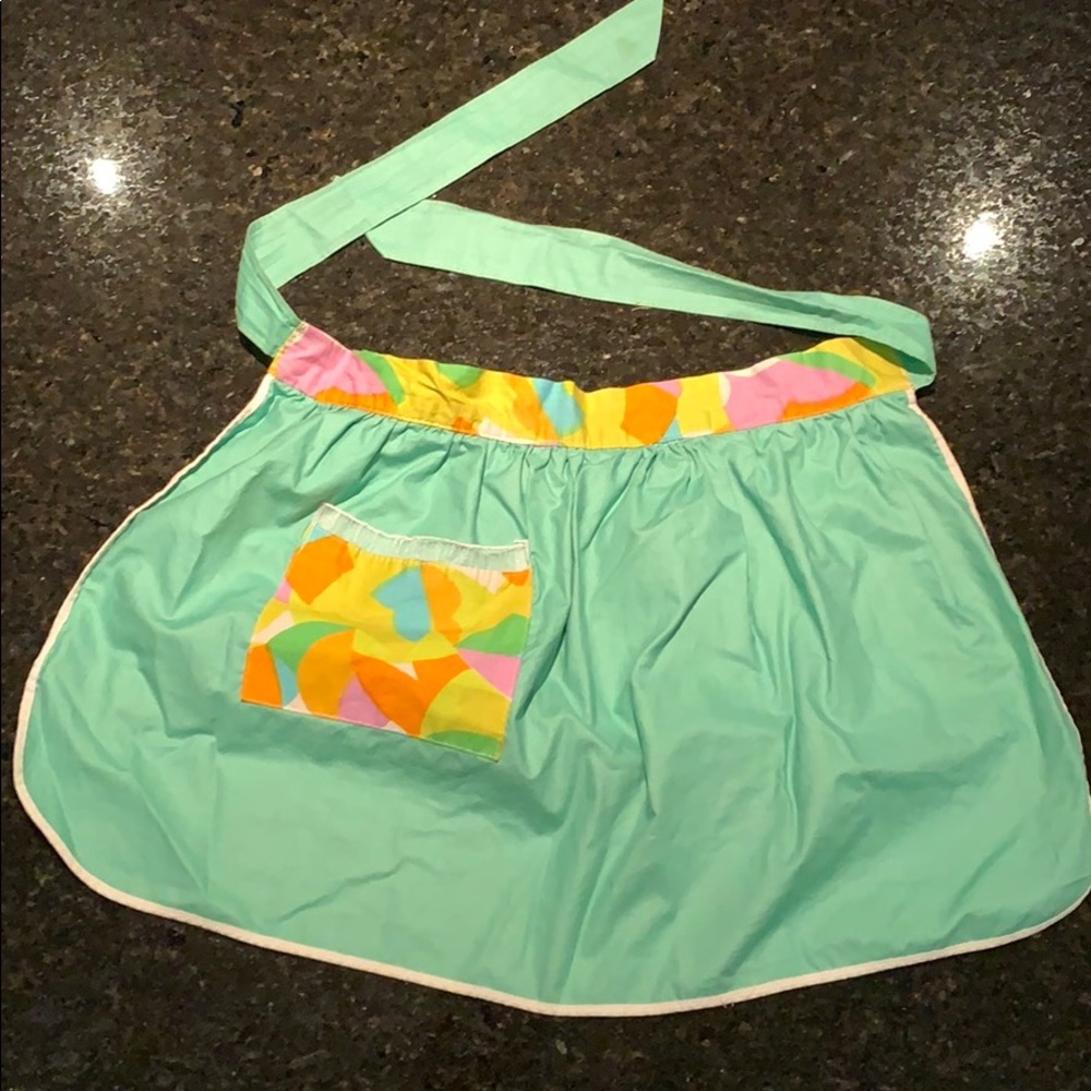 Fun reversible vintage apron